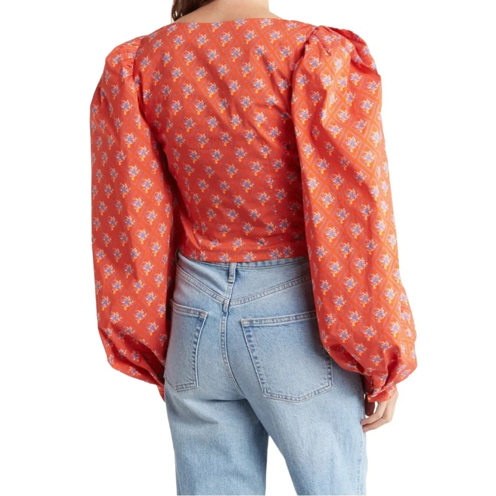 Caroline Constas Elliot Floral Balloon Sleeve Crop Top in Red Diamond Toile (M) - Picture 2 of 11